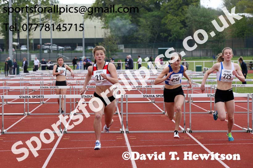 Womens under-17s 80 metres hurdles, 2019 North Eastern Track and Field Champs., Middlesbrough. Photo:  David T. Hewitson/Sports for All Pics